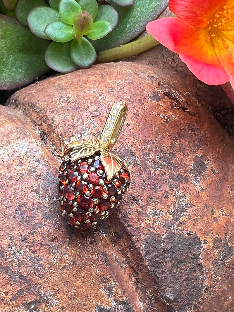 Garnet Blackberry with Diamonds