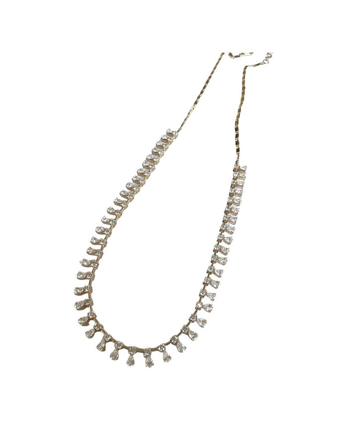 Pear and Brilliant Cut Diamonds Necklace